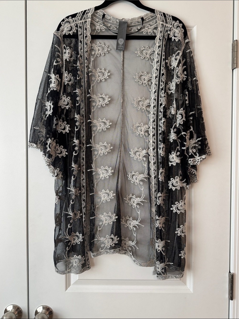 Vince Camuto Black Sheer Kimono Shrug with Silver Embroidery